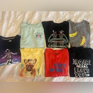 Kids graphic tee lot - size small (6-7)